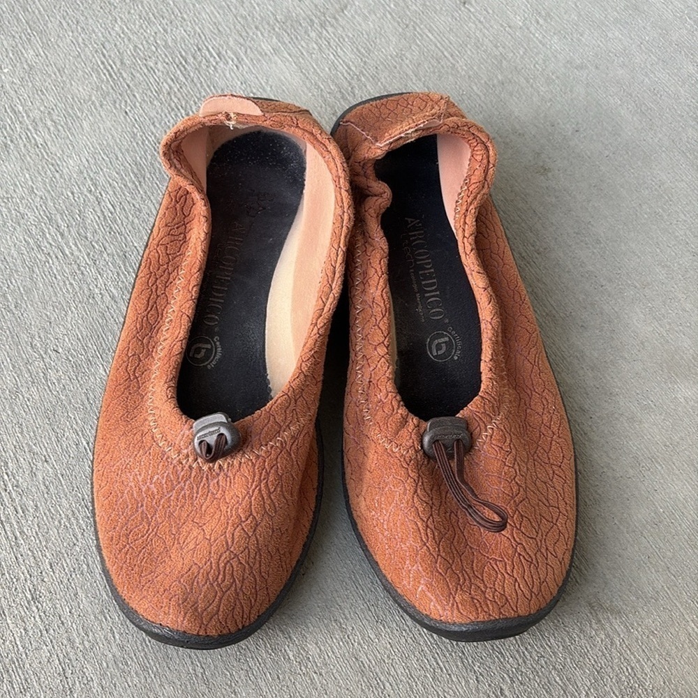 Arcopedico L14 Women's Slip-On Shoes Size 38